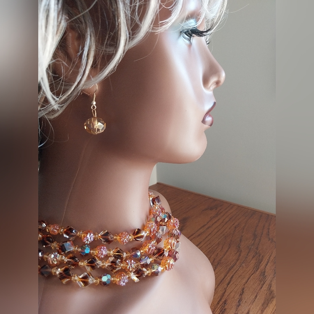 Chic Amber and Beaded Necklace Set